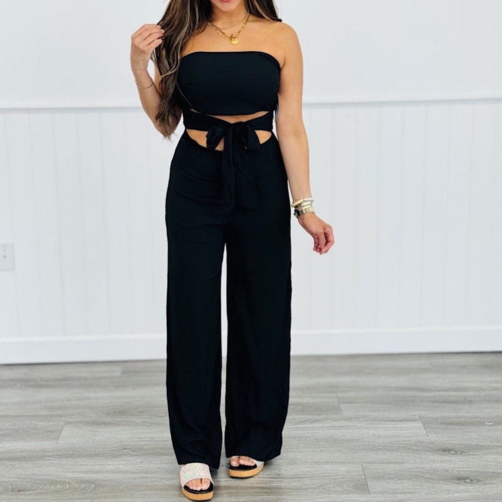 🍒BOGO50%🍒🆕🖤LE LIS: Black Tube Front Cut Out Waist Tie Jumpsuit SMALL